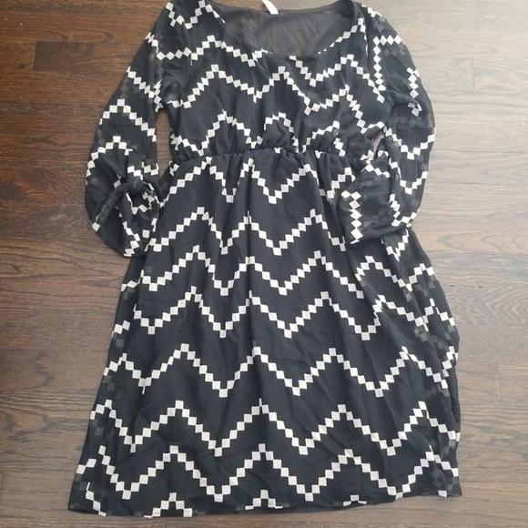 Pinkblush Dresses & Skirts - Maternity pink plush dress